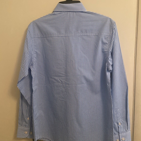 NWT Izod button down with tie - Picture 2 of 5